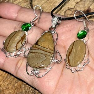 Picture Jasper Pendant & Earrings Set